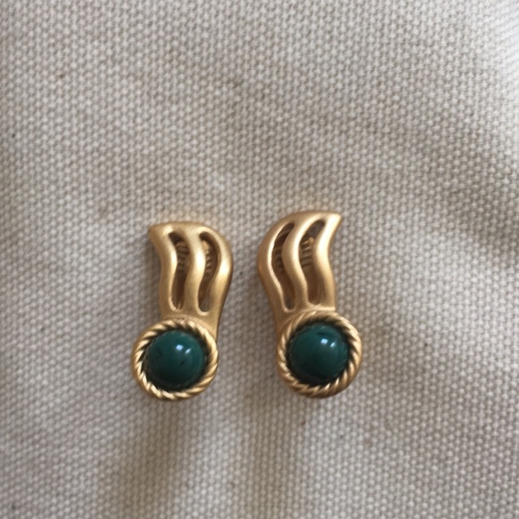 Monet Gold and Green Stone Clip-on Earings - Picture 2 of 5